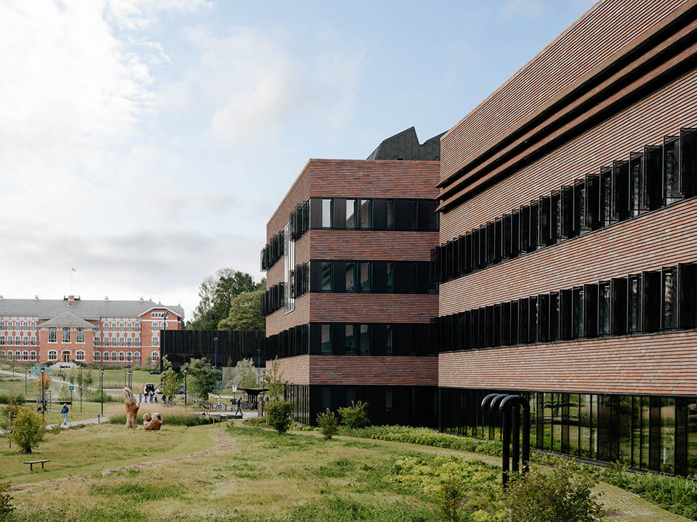 Nouveau bâtiment vétérinaire à NMBU par Henning Larsen